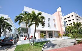 Tropics Hotel Miami Beach Fl